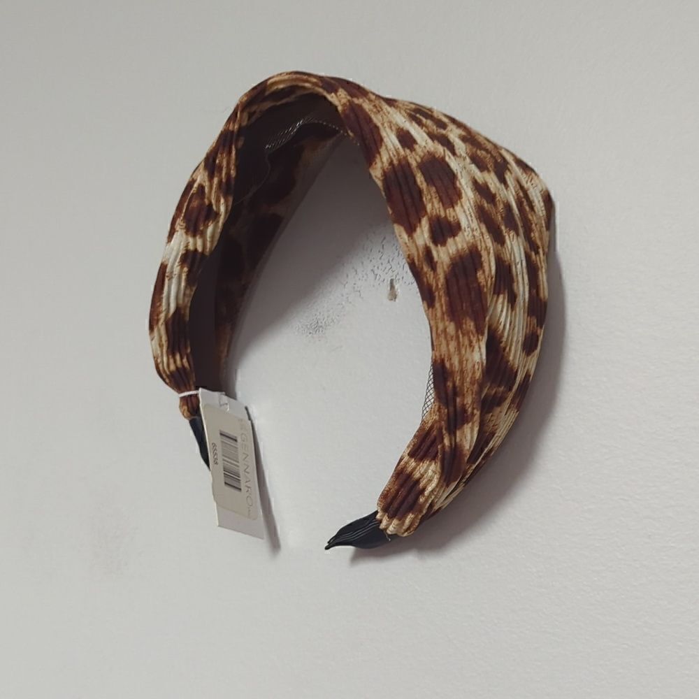 NWT Leopard Print Headband
